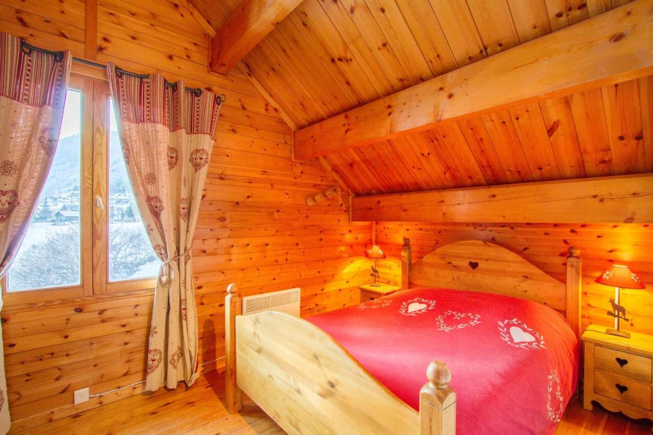 Chalet Le Melezin Hameau Des Chazals Nevache Hautes Alpes Exterior photo