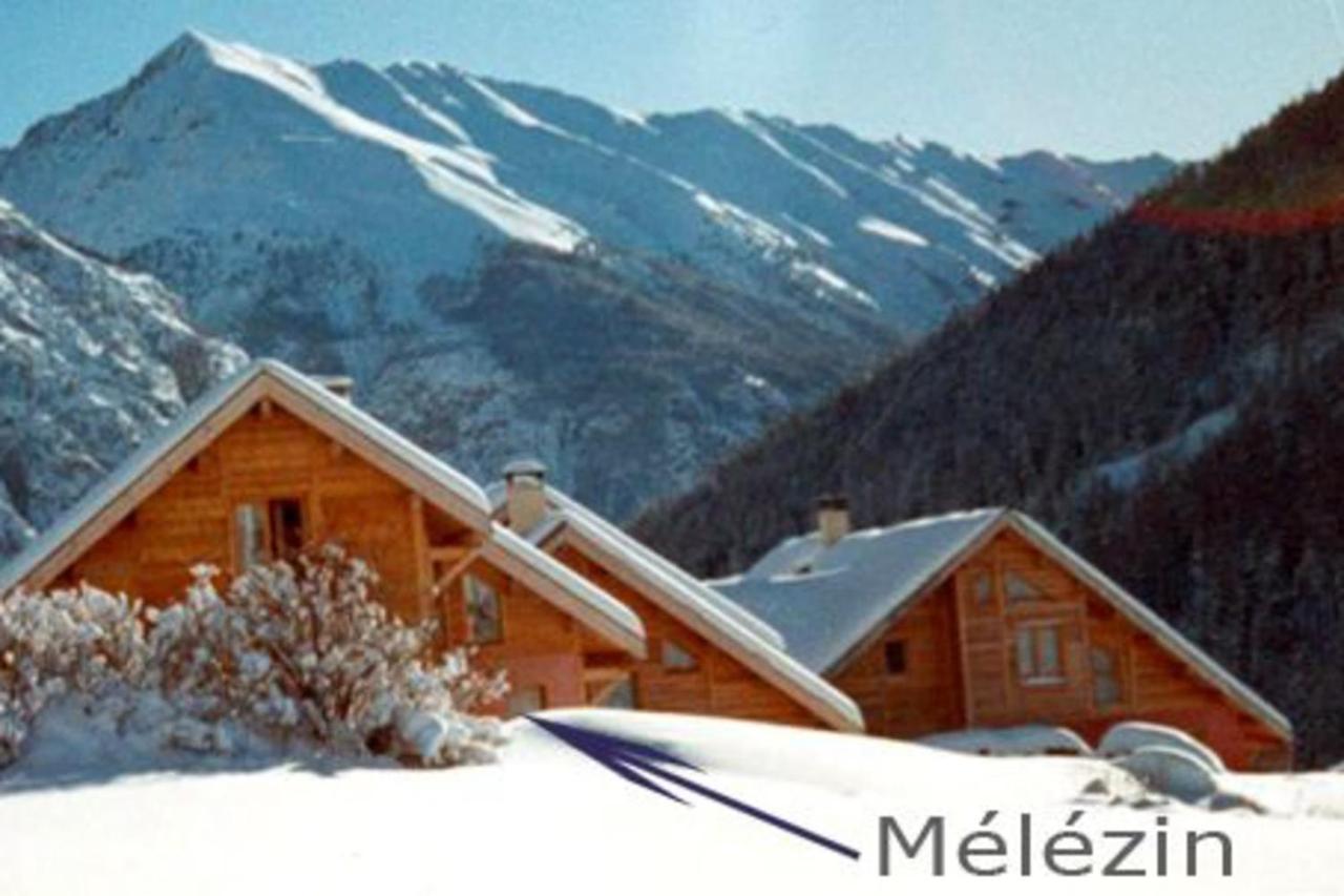 Chalet Le Melezin Hameau Des Chazals Nevache Hautes Alpes Exterior photo