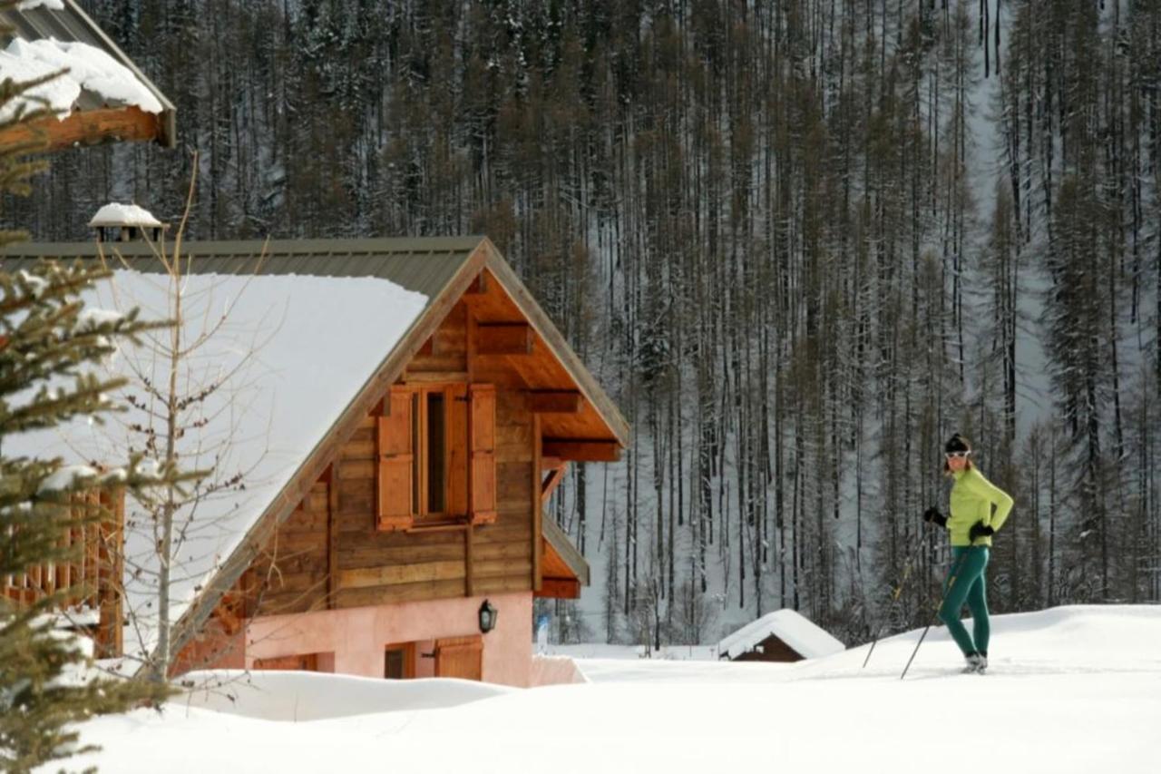 Chalet Le Melezin Hameau Des Chazals Nevache Hautes Alpes Exterior photo