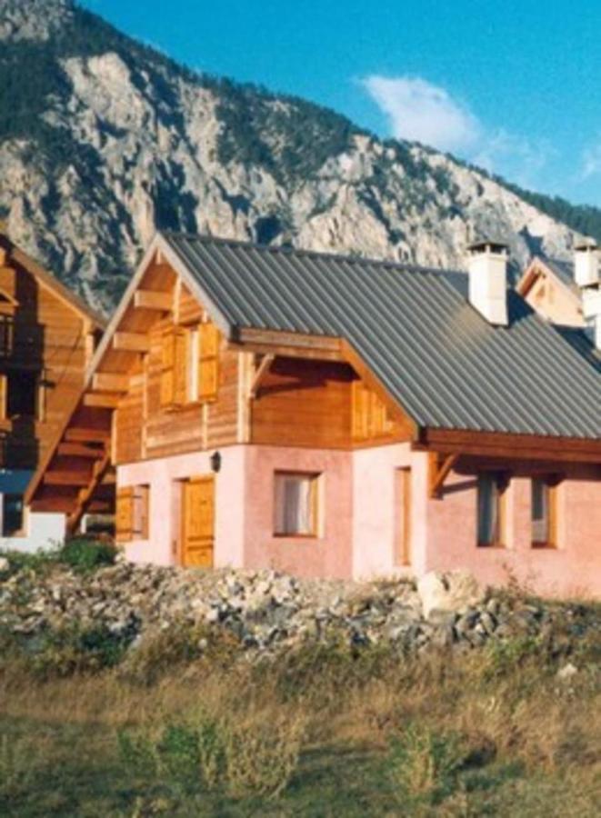 Chalet Le Melezin Hameau Des Chazals Nevache Hautes Alpes Exterior photo